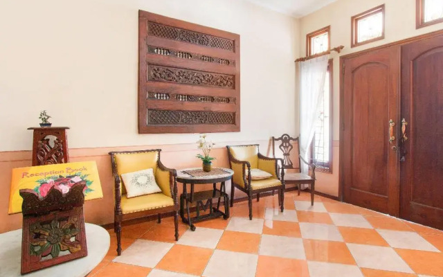 OYO 3217 The Ts Homestay