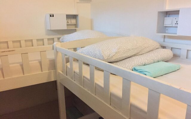 Royal Hostel