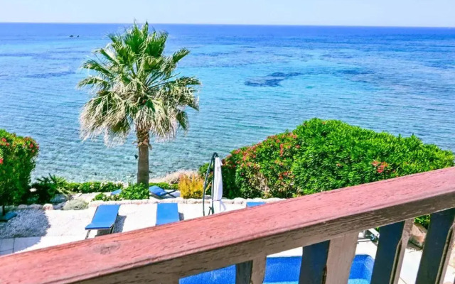 Villa Castania