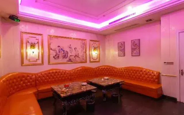 Wufeng International Hotel