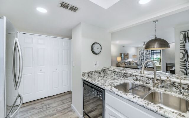 N92s1157 2 Bedroom Condo