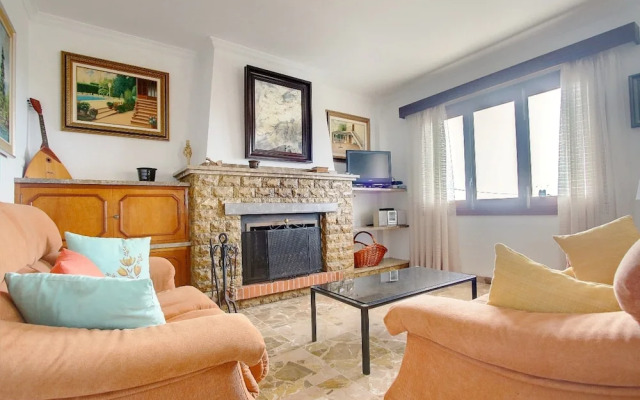 106132 - Villa in Sa Cabaneta