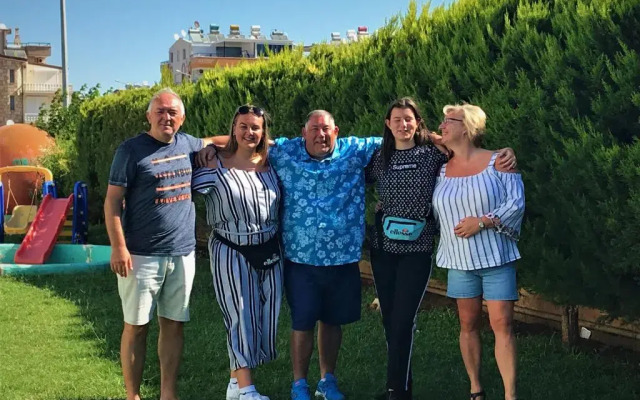 Sunset Village Apart Hotel