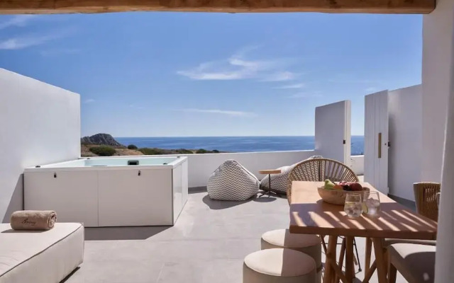 Armony Suites Milos