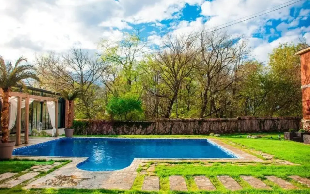 Belgrade Hills Villa and Suites