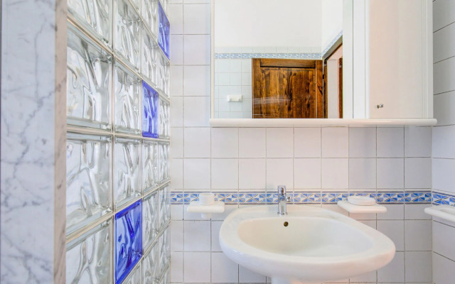 Typical Tuscan farmhouse with swimming pool and A/C