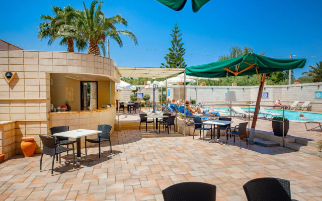 Hotel Baia Del Capitano