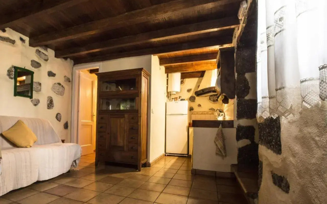 Casa Rural De Piedra