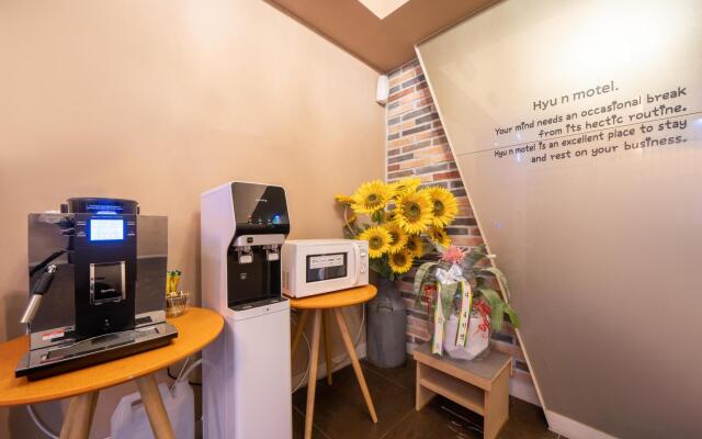 Hyu N Motel