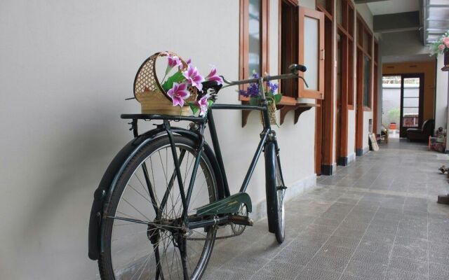 De Riau Cottage by HouseinBandung