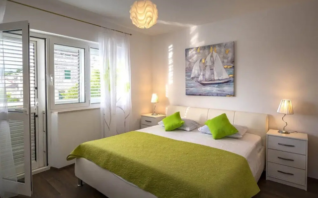 Apartments Snjezana