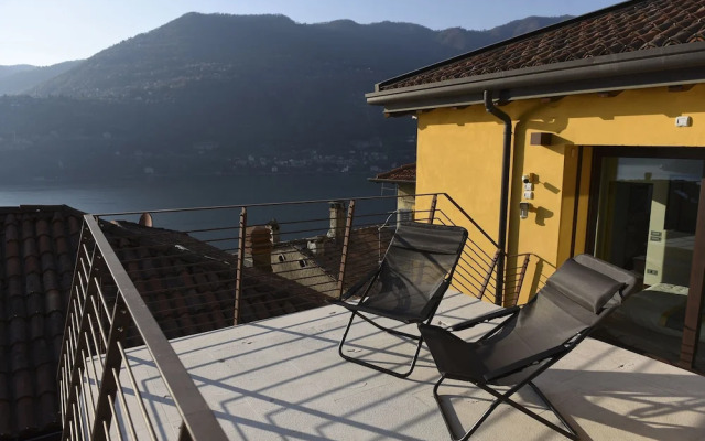 Luxury Como Lake Apartment