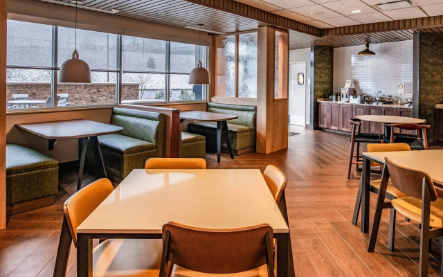 Fairfield Inn & Suites by Marriott Staunton
