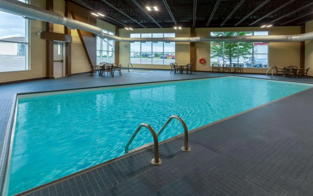 Microtel Inn & Suites by Wyndham Timmins