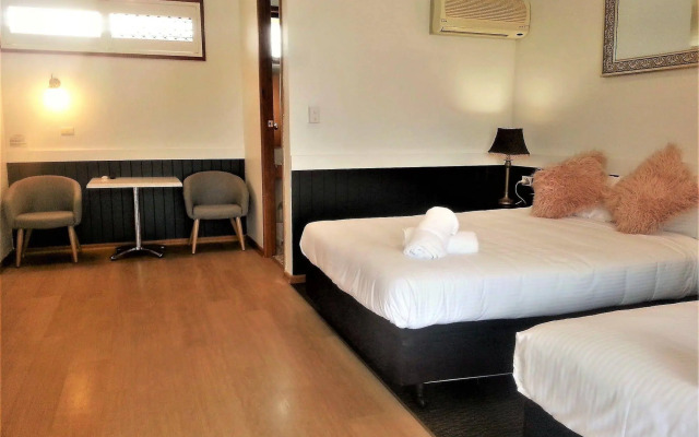 Kurri Motor Inn