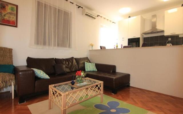 Holiday Home Deni