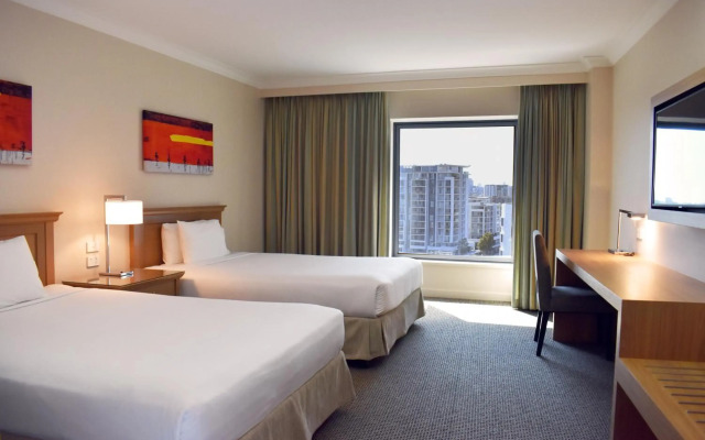 Stamford Plaza Sydney Airport Hotel & Conference Centre