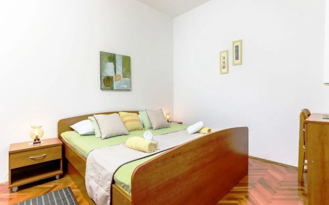 Apartments Lina