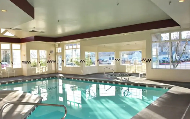 Avante Suites