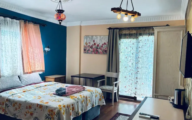 Efes Linden House