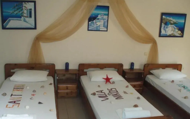 Villa Nikos Karamolegos