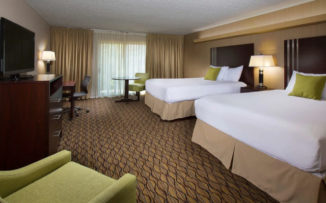 Holiday Inn Portland - Columbia Riverfront, an IHG hotel