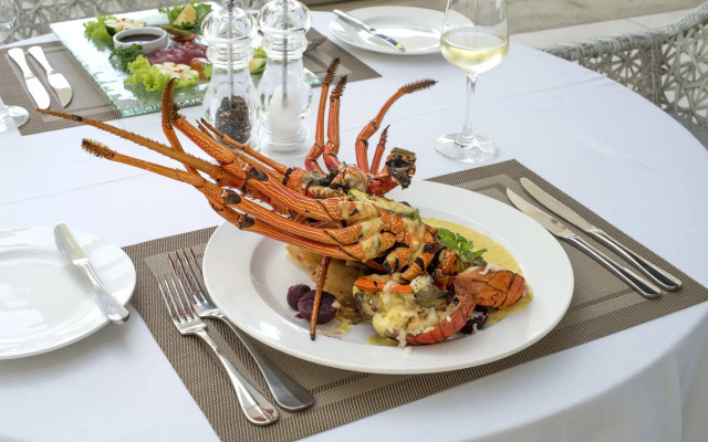 Taumeasina Island Resort