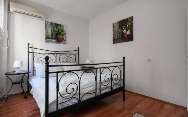 Taksim Cihangir Flats