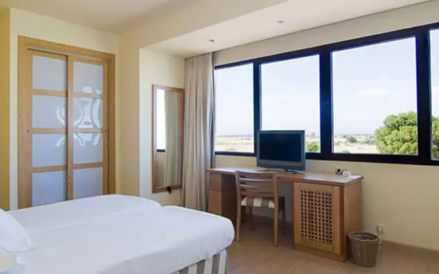 Hotel Los Granados