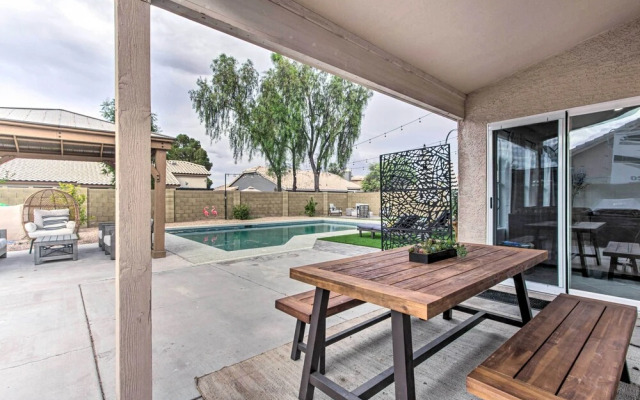 Beautiful Chandler Escape w/ Putting Green & Pool!