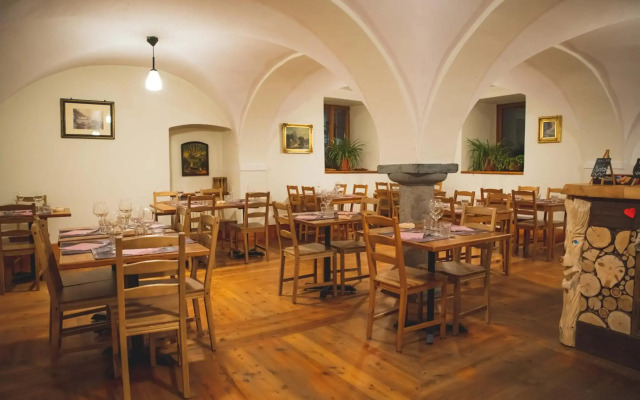 Villa Della Regina