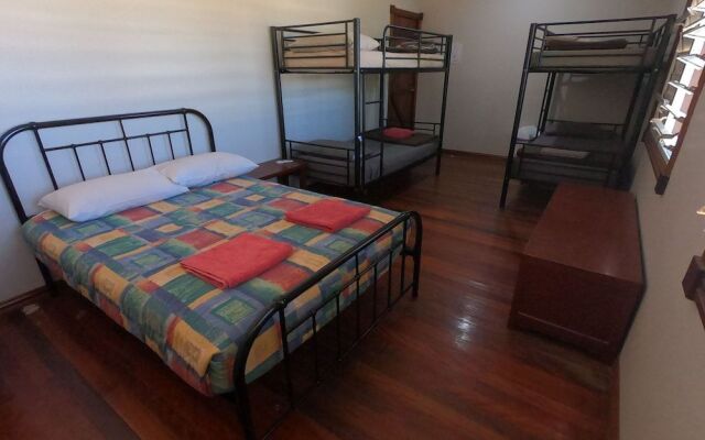 Kimberley Travellers Lodge - Hostel