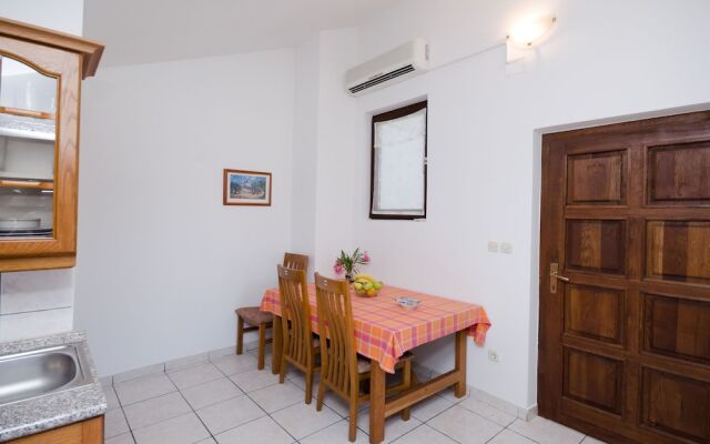 Apartments Drago