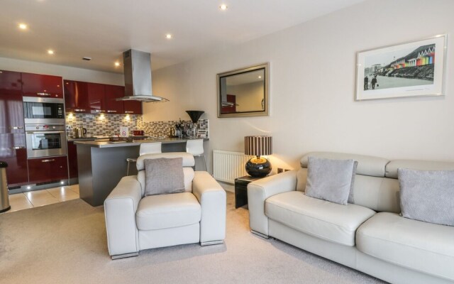 Scarborough Apartments - One Bed