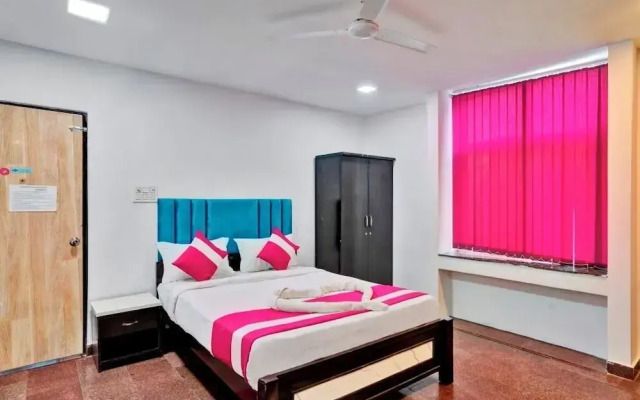 iROOMZ Elite Casa Grand Inn
