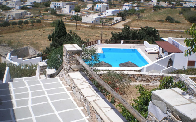 Golden Sun Hotel