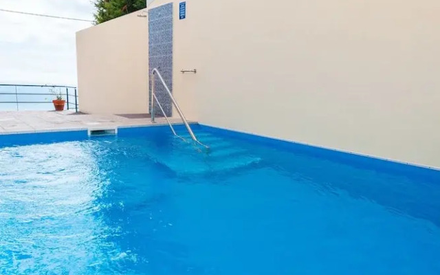 O Meu Sorriso Calheta Holiday Apartments