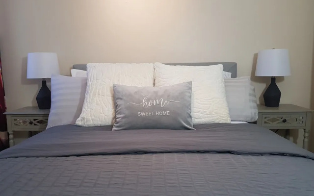 Tuscan Ridge Guesthouse Calgary West