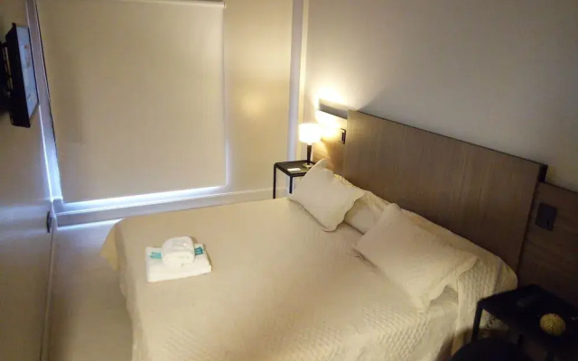 Apart Hotel Comra