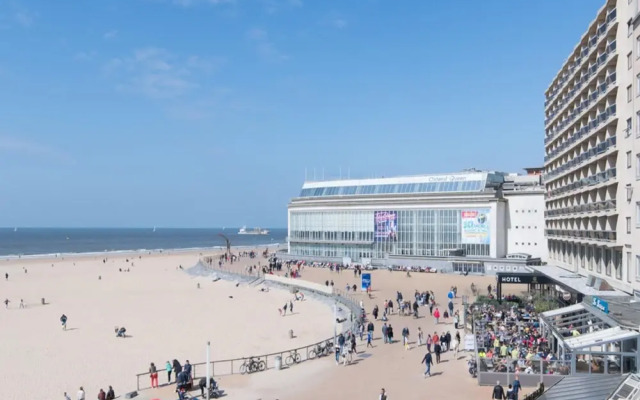 Apartment in Ostend With Stunning Sea View