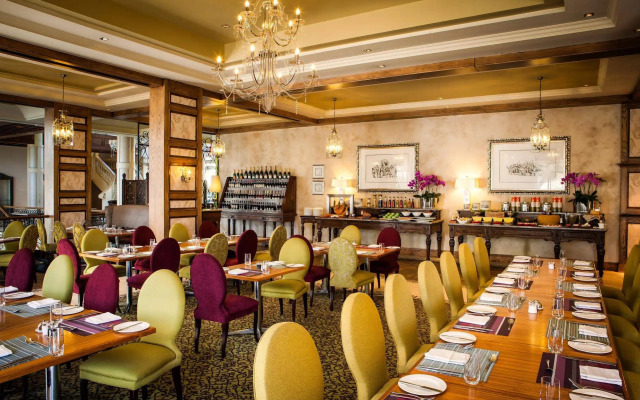 Pivot Hotel Montecasino