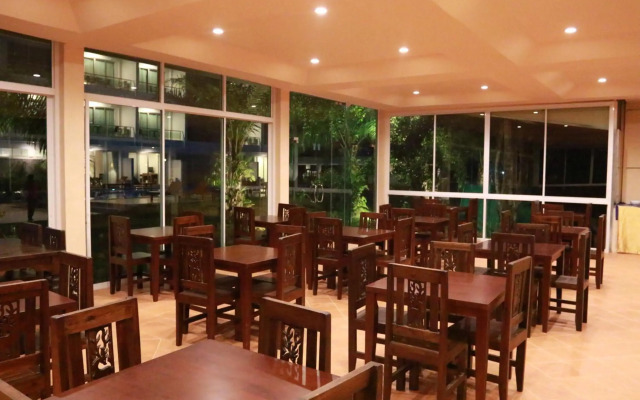 The Pano Hotel And Residence