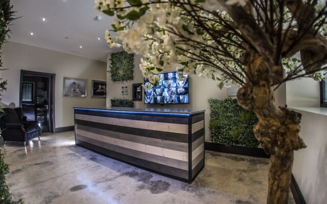 Hotel 21