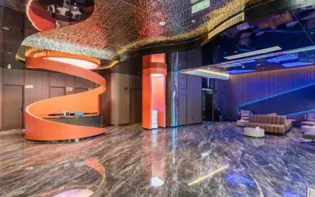 Haikou Qilou Old Street AI Stay Future Hotel (Meiyuan Road)