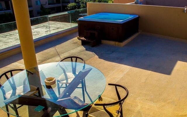 Del Viento Vaiven Penthouse 28 2 Bedroom Condo