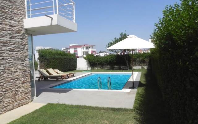 Novron Villas B3