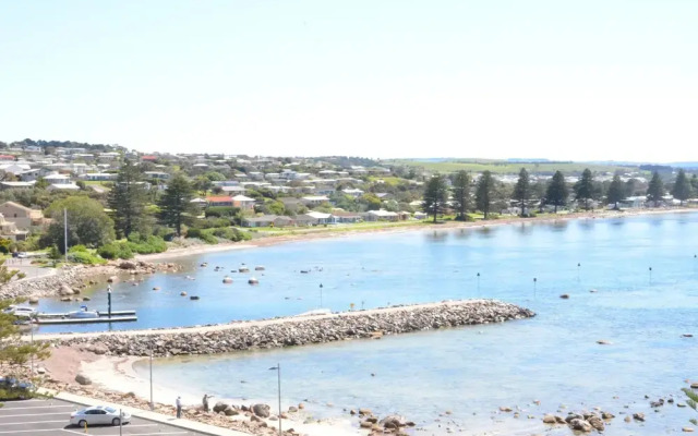 The Bluff Resort Apartments