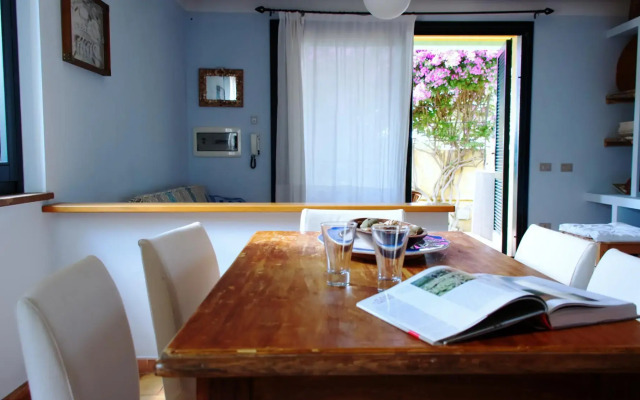 Welcomely - Sardinian Stone House