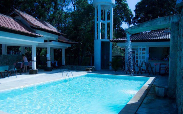 Pousada Nossa Casa Itauna Beach