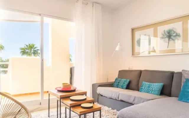 Calahonda Elegance With Pool And Sea View